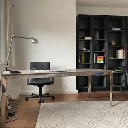 Altbauwohnung Ost Homestay Stuttgart